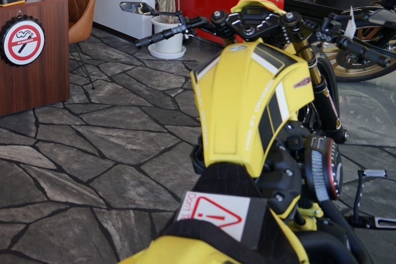 LINE_ALBUM_バイク店舗_241011_5